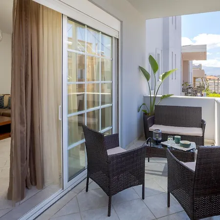 Zenmar Apartment *